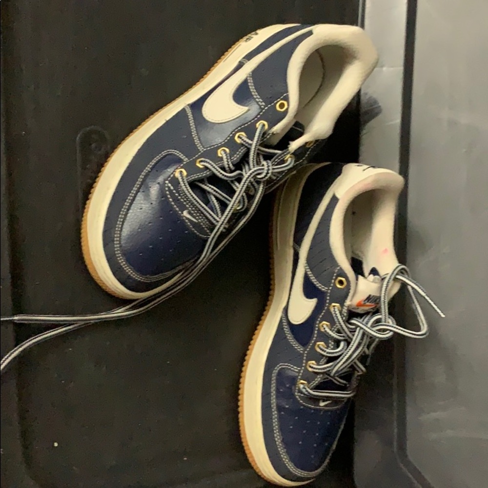 Nike shoes